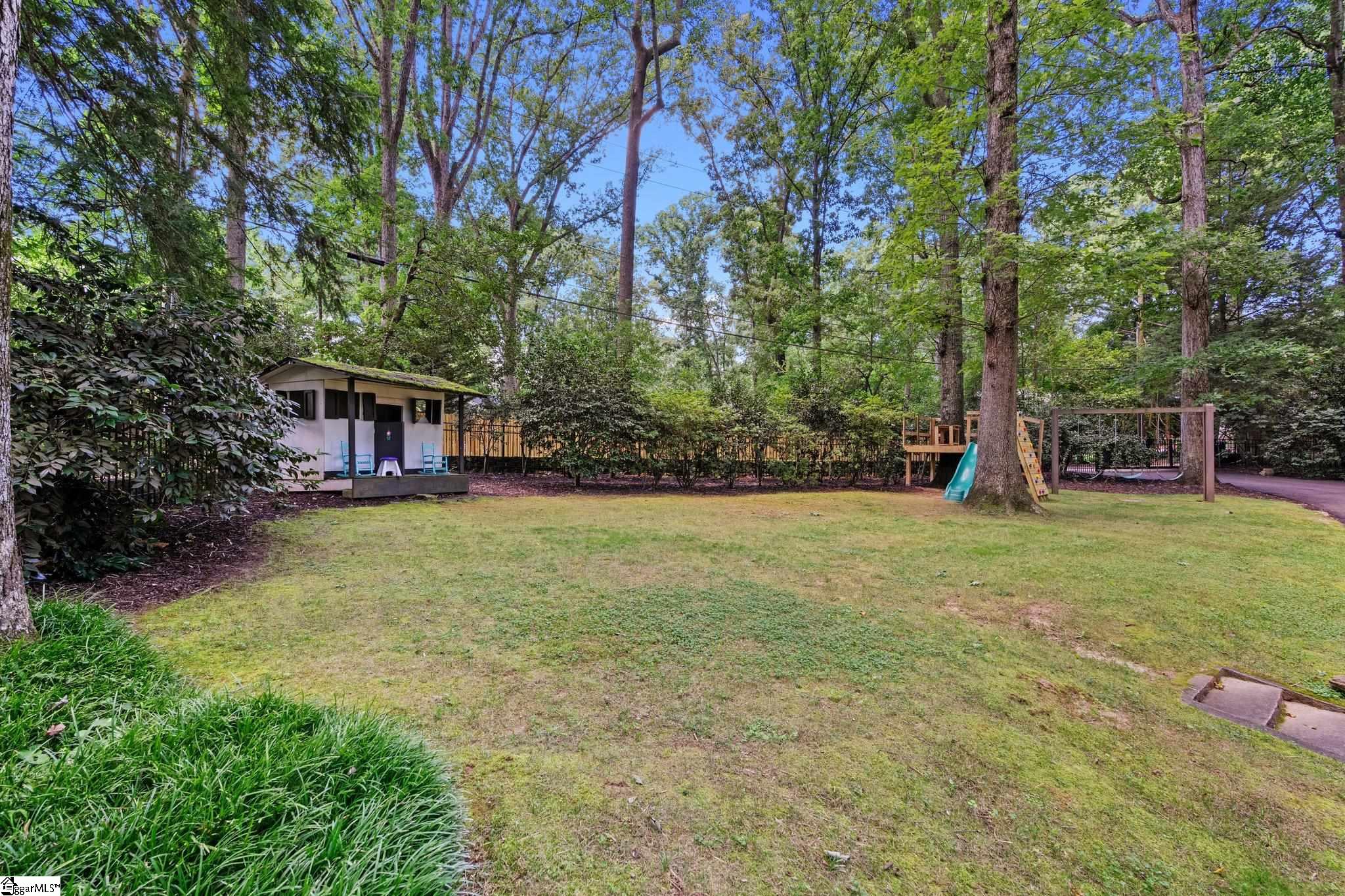 326 Riverside Drive Greenville, SC 29605 - Photo 31 of 36 Gallery Image 31