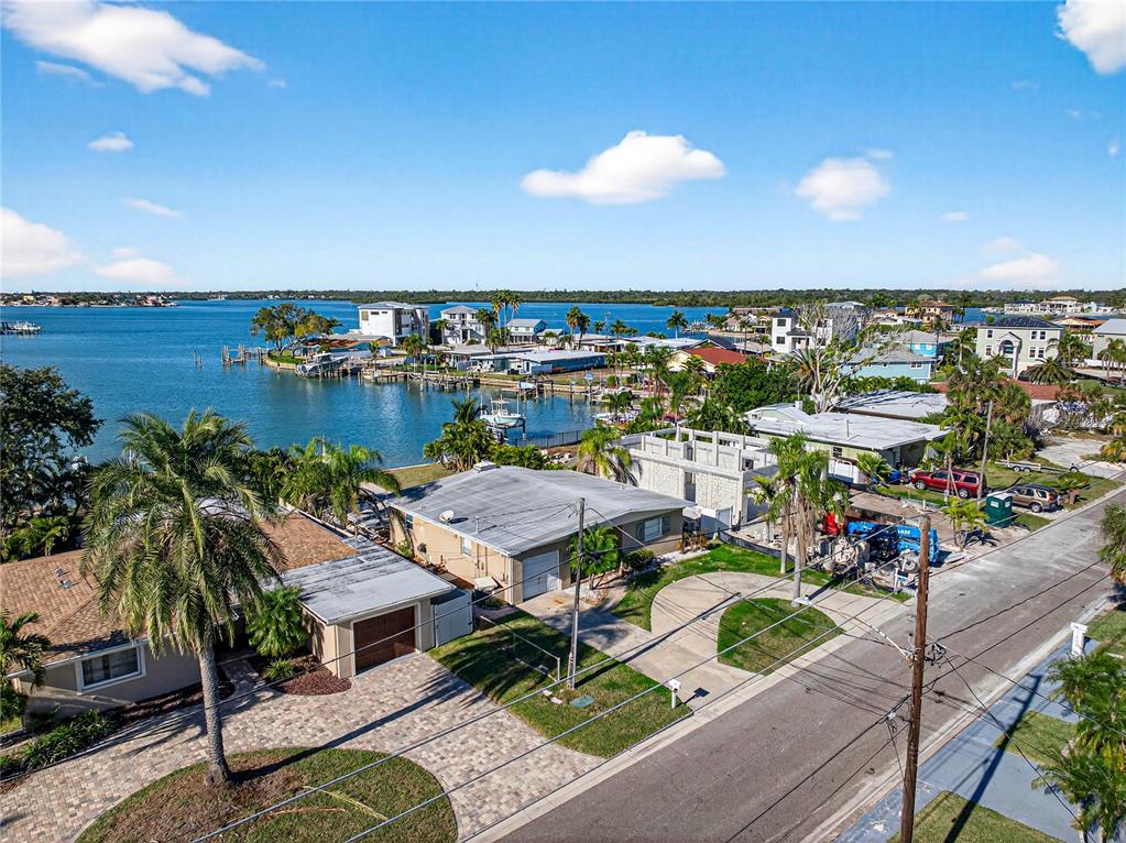 406 161st Avenue Redington Beach, FL 33708 - Photo 7 of 21 a view of a terrace with sitting space
