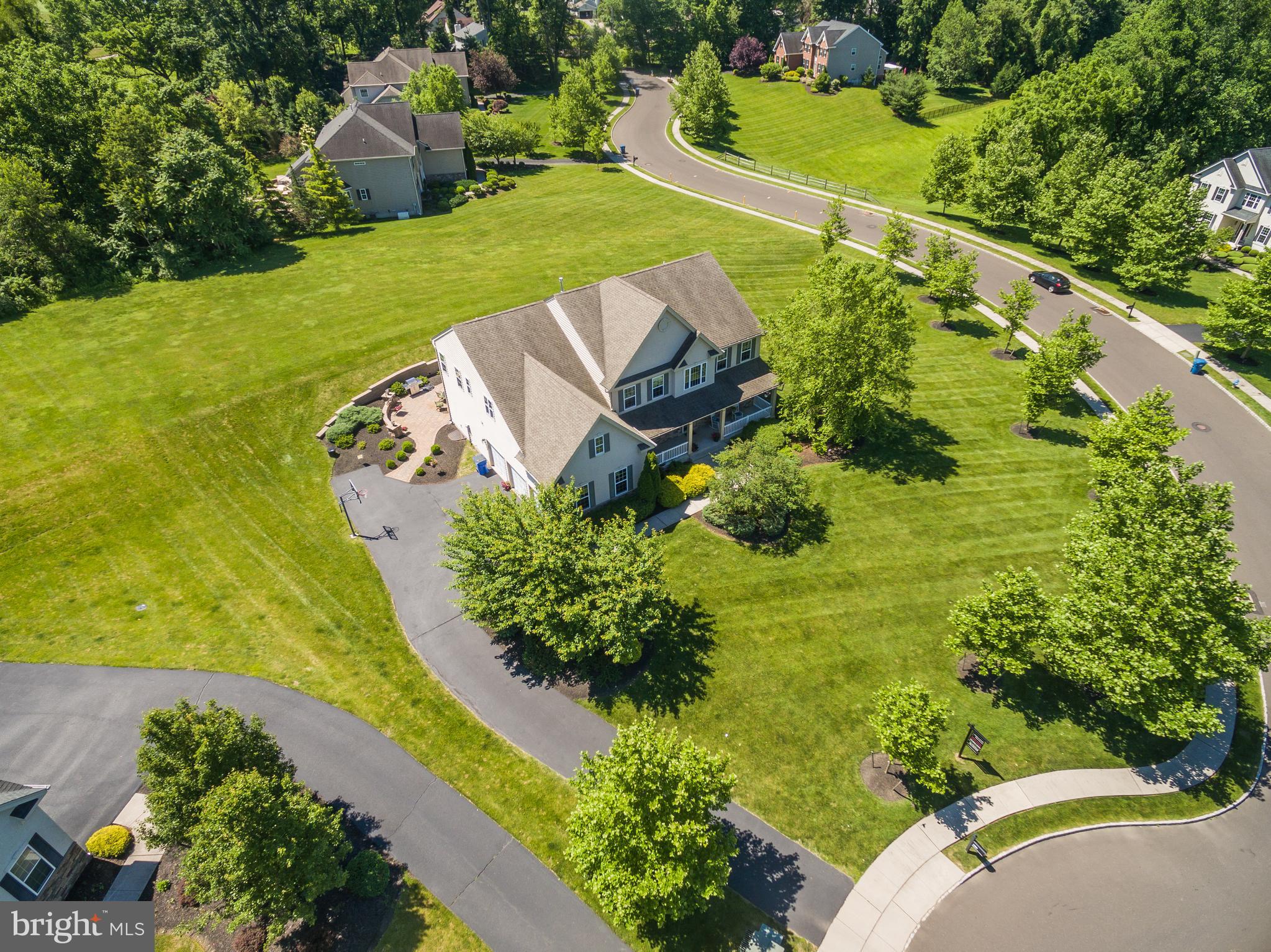 1680 Delaware Rim Road Yardley, PA 19067 - Photo 2 of 43 Gallery Image 2