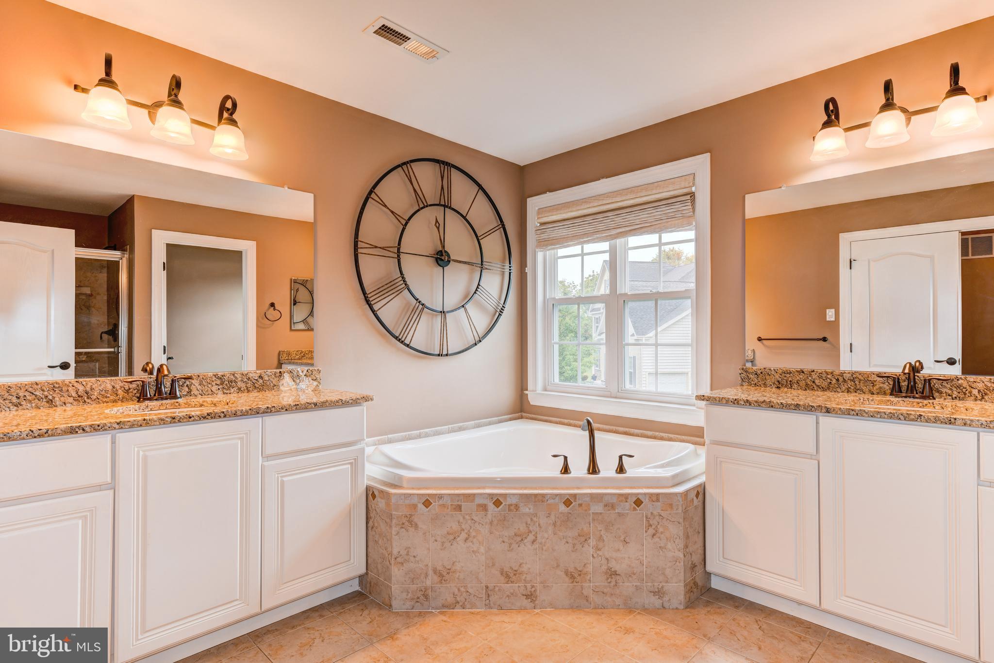 1680 Delaware Rim Road Yardley, PA 19067 - Photo 24 of 43 Gallery Image 24