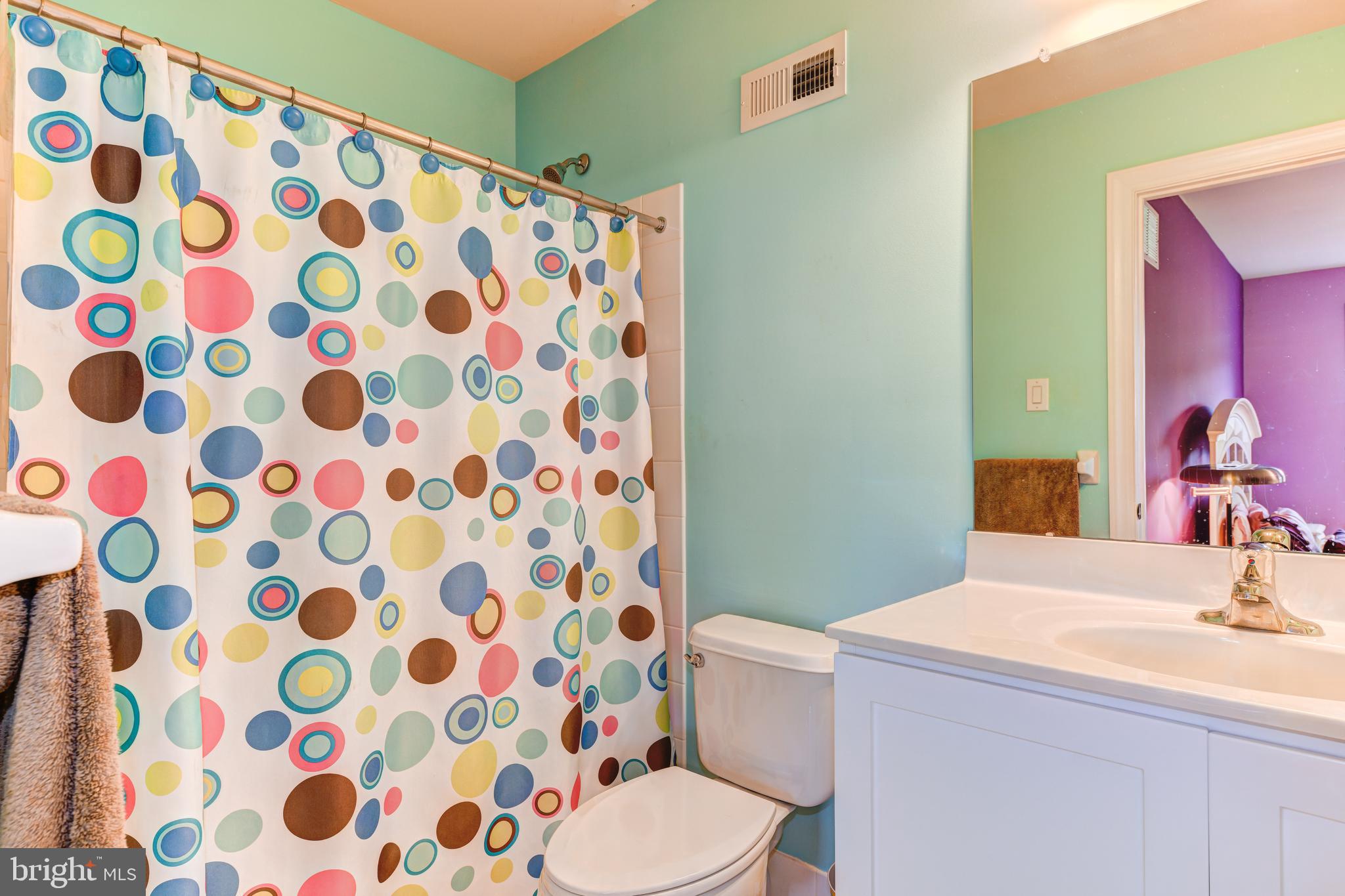 1680 Delaware Rim Road Yardley, PA 19067 - Photo 28 of 43 Gallery Image 28