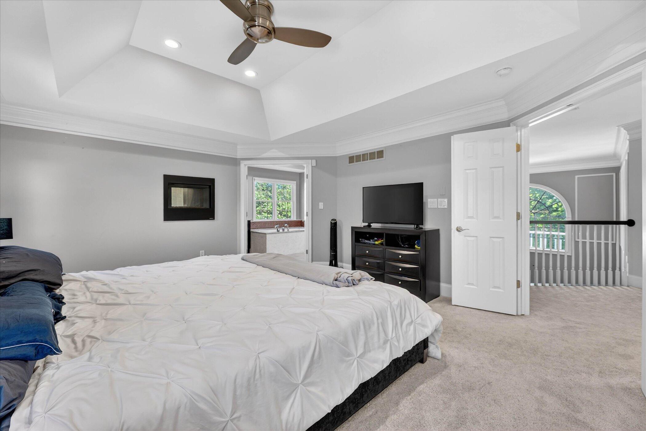 2931 Walnut Ridge Drive Ann Arbor, MI 48103 - Photo 30 of 102 050-2931-Walnut-Ridge-Dr-WindowStill-Pho