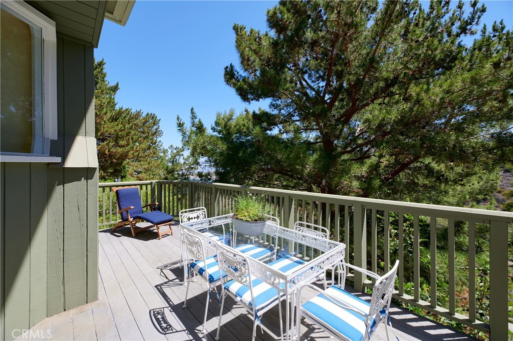 4 Lucerne, Unit 22 Newport Beach, CA 92660 - Photo 22 of 23 a view of balcony with furniture