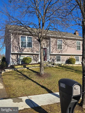 a view of a house with pool