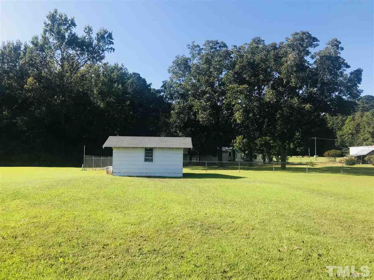 896 Ammons Road Dunn, NC 28334 - Photo 3 of 16 Gallery Image 3