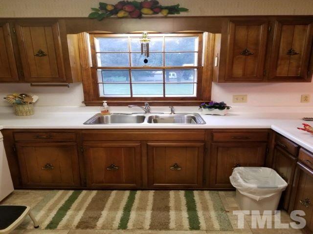 896 Ammons Road Dunn, NC 28334 - Photo 5 of 16 Gallery Image 5