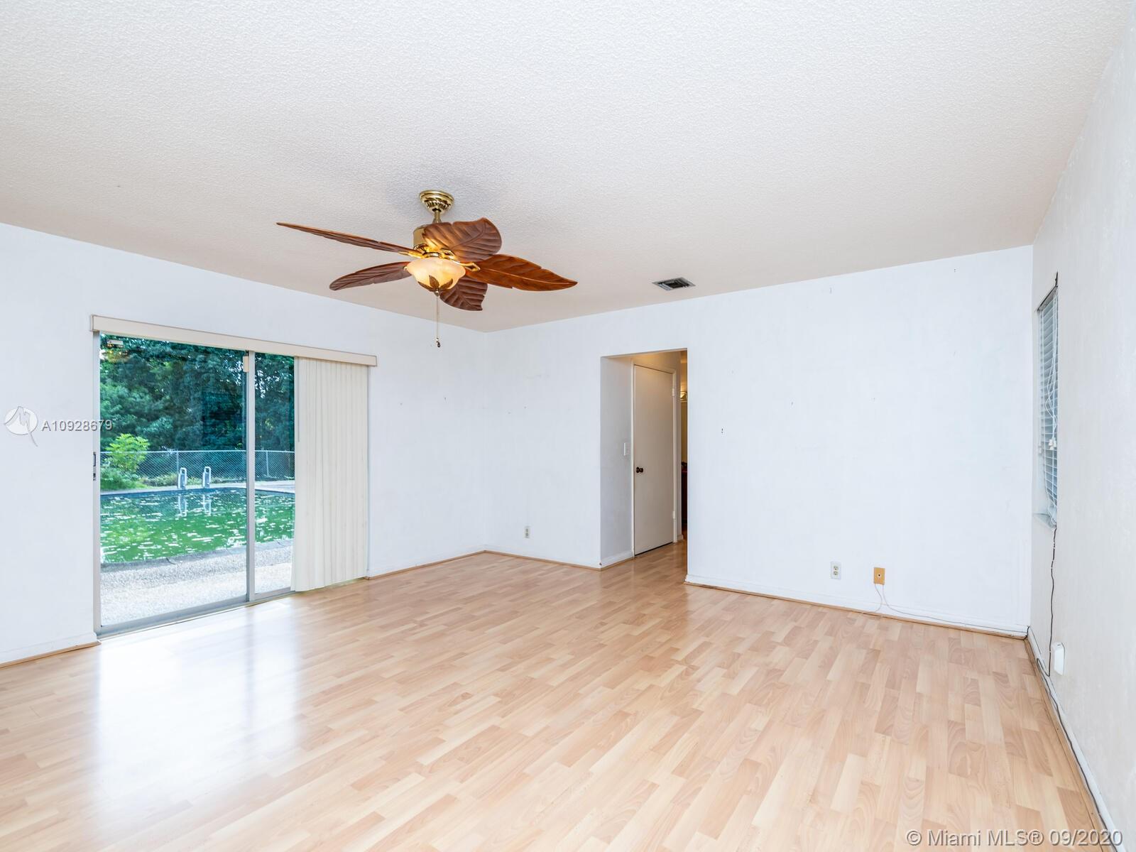14750 Southwest 63rd Street Southwest Ranches, FL 33330 - Photo 22 of 62 Gallery Image 22