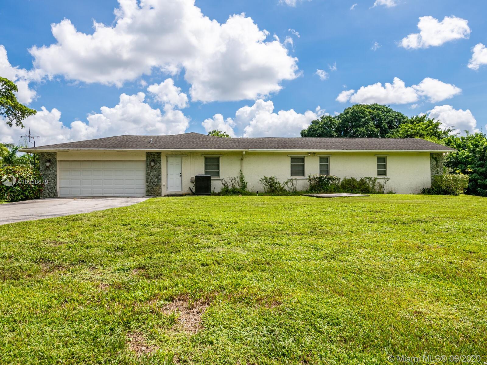 14750 Southwest 63rd Street Southwest Ranches, FL 33330 - Photo 6 of 62 Gallery Image 6