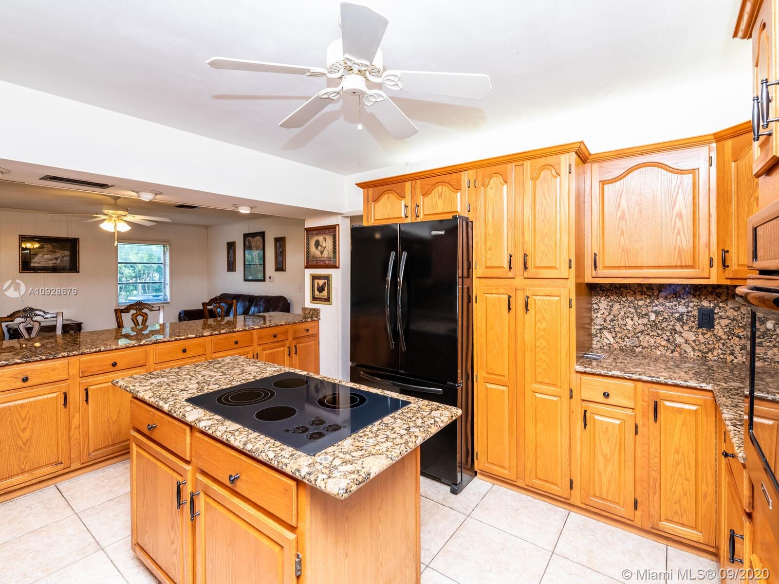 14750 Southwest 63rd Street Southwest Ranches, FL 33330 - Photo 10 of 62 Gallery Image 10