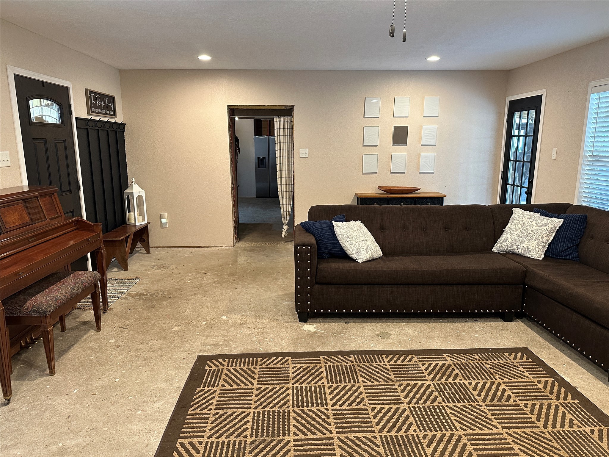 641 Baxter Street Garwood, TX 77442 - Photo 6 of 33 a living room with furniture and a rug