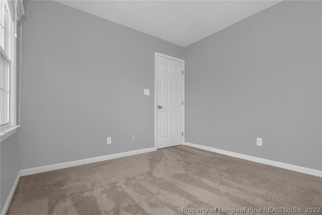 338 Lionshead Road Fayetteville, NC 28311 - Photo 22 of 39 a view of an empty room