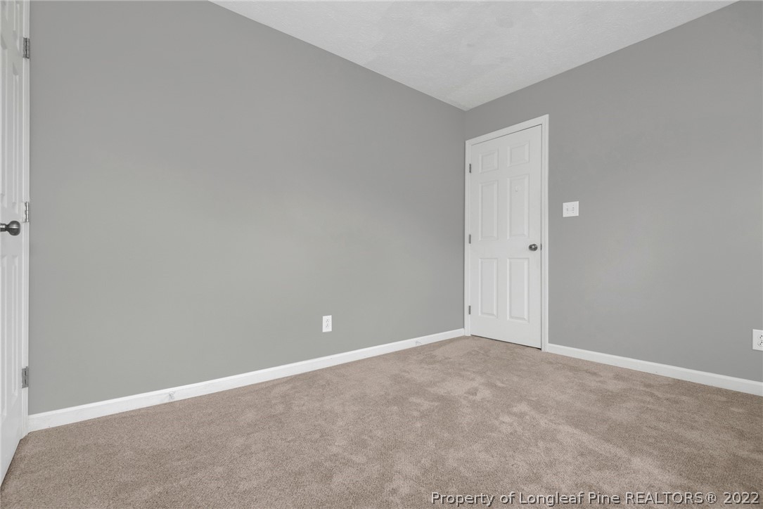 338 Lionshead Road Fayetteville, NC 28311 - Photo 27 of 39 a view of an empty room