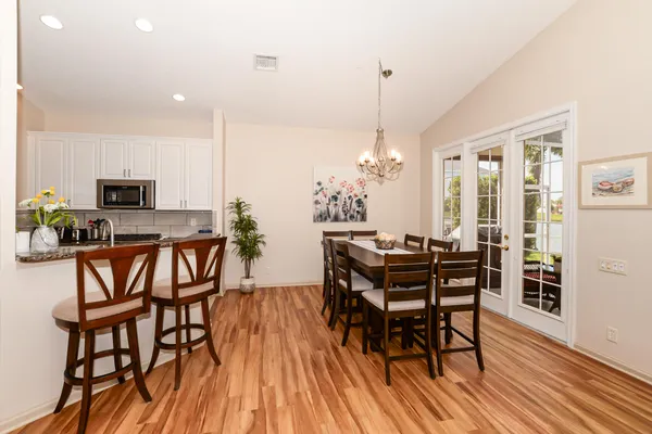 $2,500 | 421 Sunview Way, Port St. Lucie, FL 34986