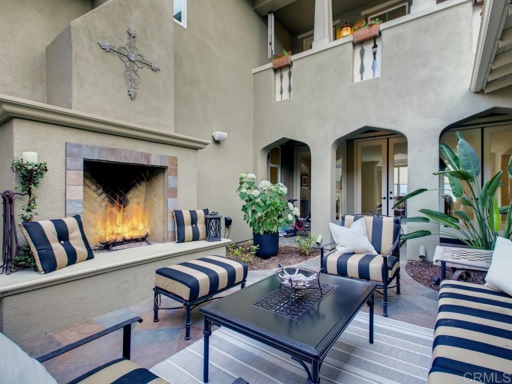 7659 Circulo Sequoia Carlsbad, CA 92009 - Photo 2 of 49