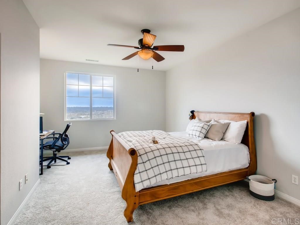 7659 Circulo Sequoia Carlsbad, CA 92009 - Photo 25 of 49