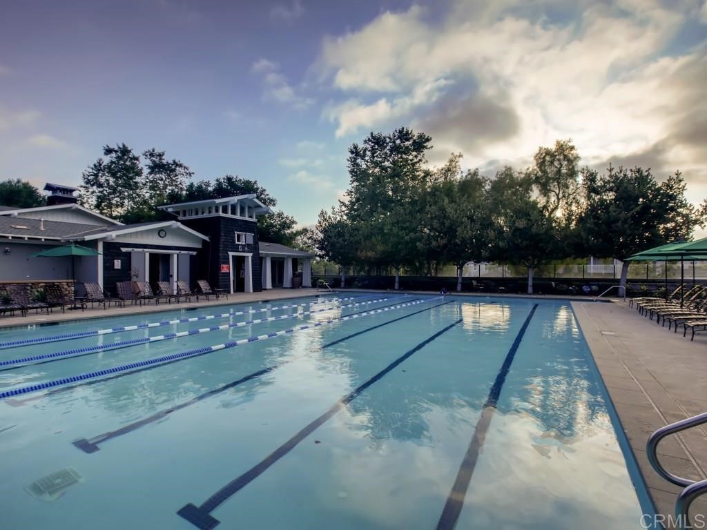 7659 Circulo Sequoia Carlsbad, CA 92009 - Photo 43 of 49