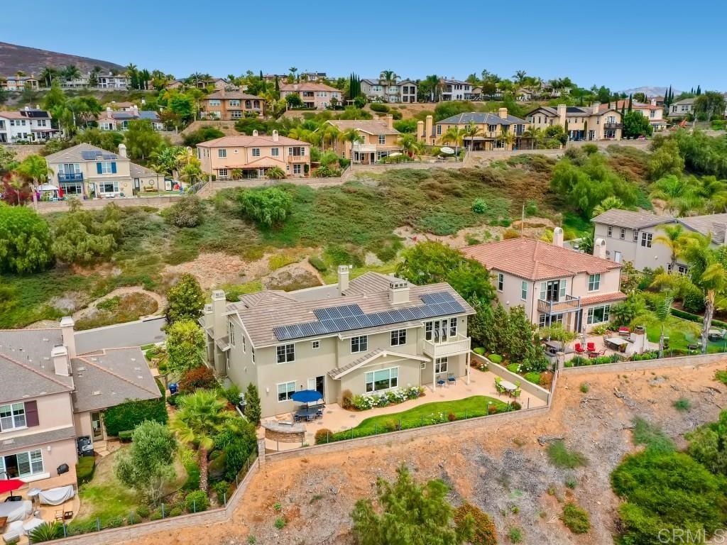 7659 Circulo Sequoia Carlsbad, CA 92009 - Photo 46 of 49