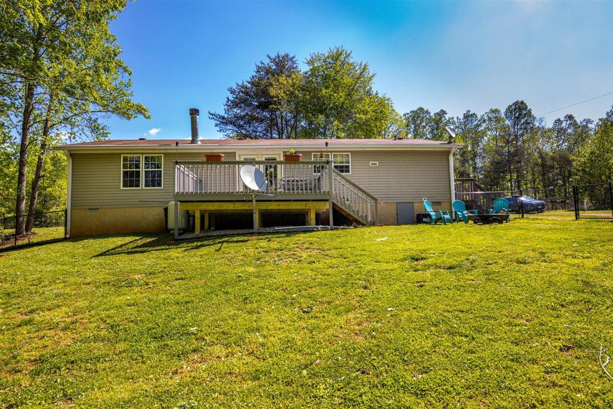 10 Tolley Road Hardy, VA 24101 - Photo 25 of 25 a front view of a house with a yard