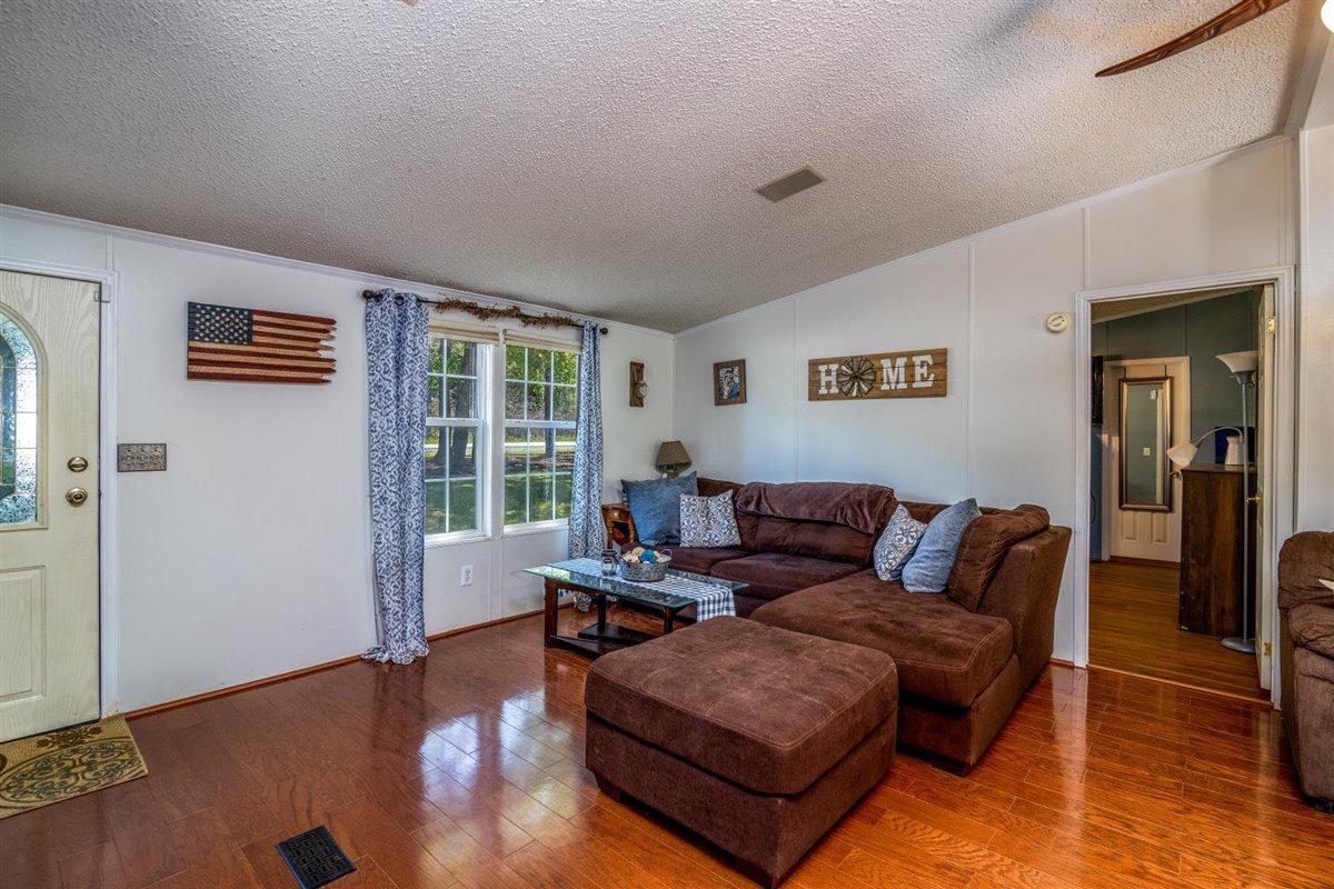 10 Tolley Road Hardy, VA 24101 - Photo 7 of 25 a living room with furniture and a window