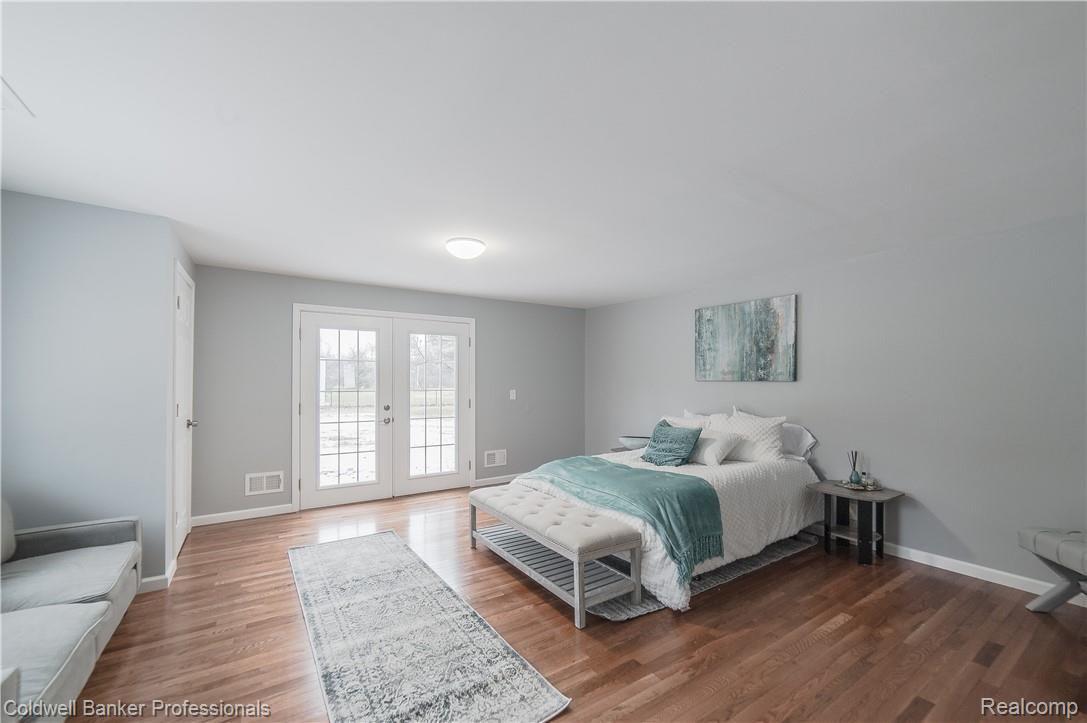 5340 Westview Road Clarkston, MI 48346 - Photo 28 of 34 5340 Westview-29.jpg