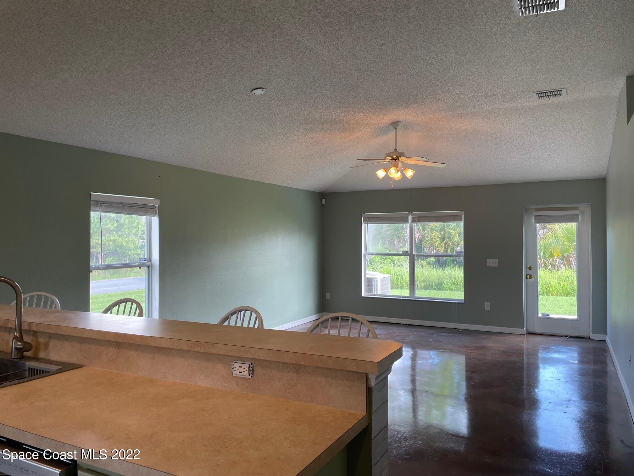 701 Lavender Street Southeast Palm Bay, FL 32909 - Photo 12 of 34 Great Room