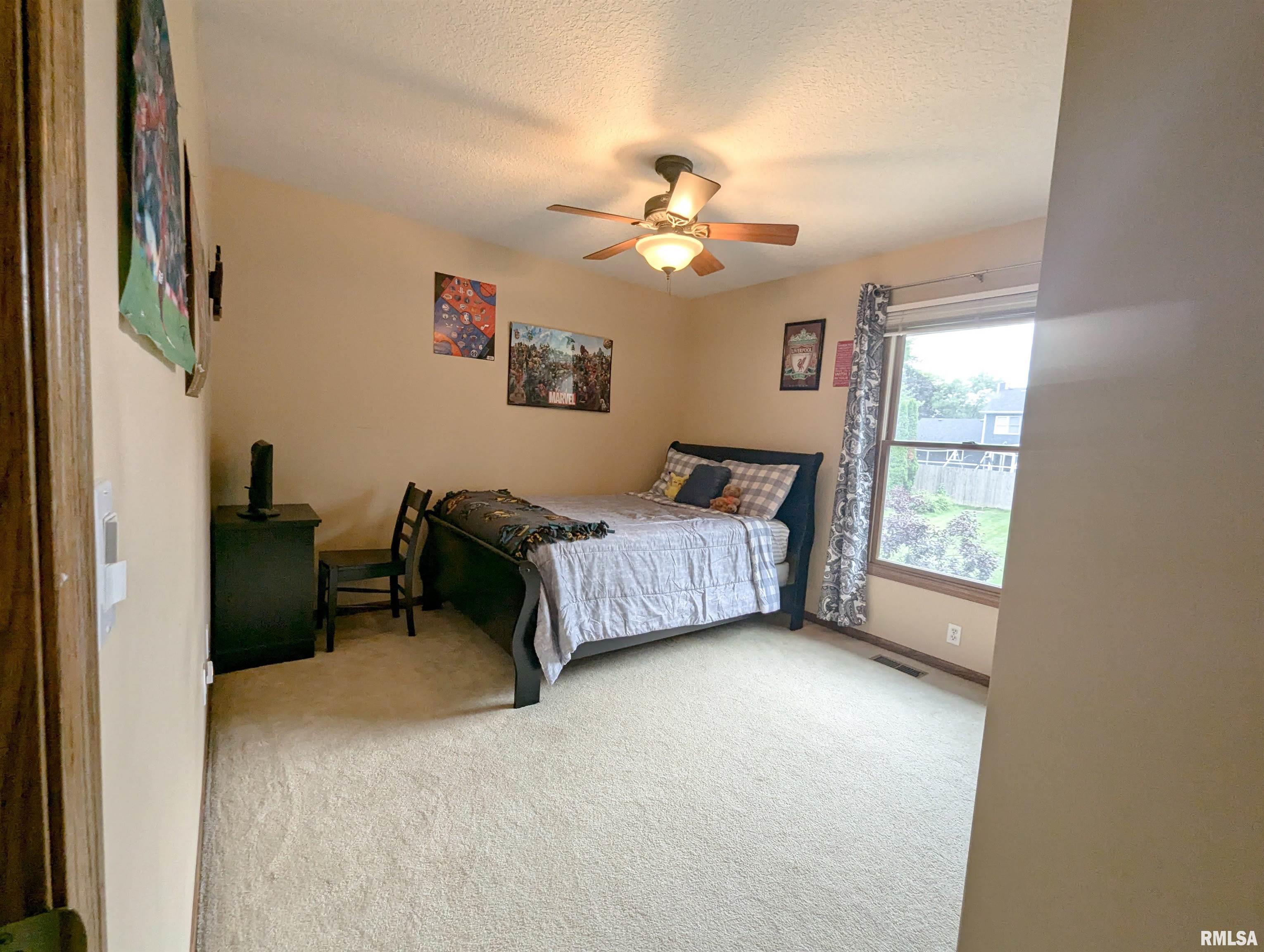 3753 Raleigh Avenue Bettendorf, IA 52722 - Photo 18 of 39 Gallery Image 18