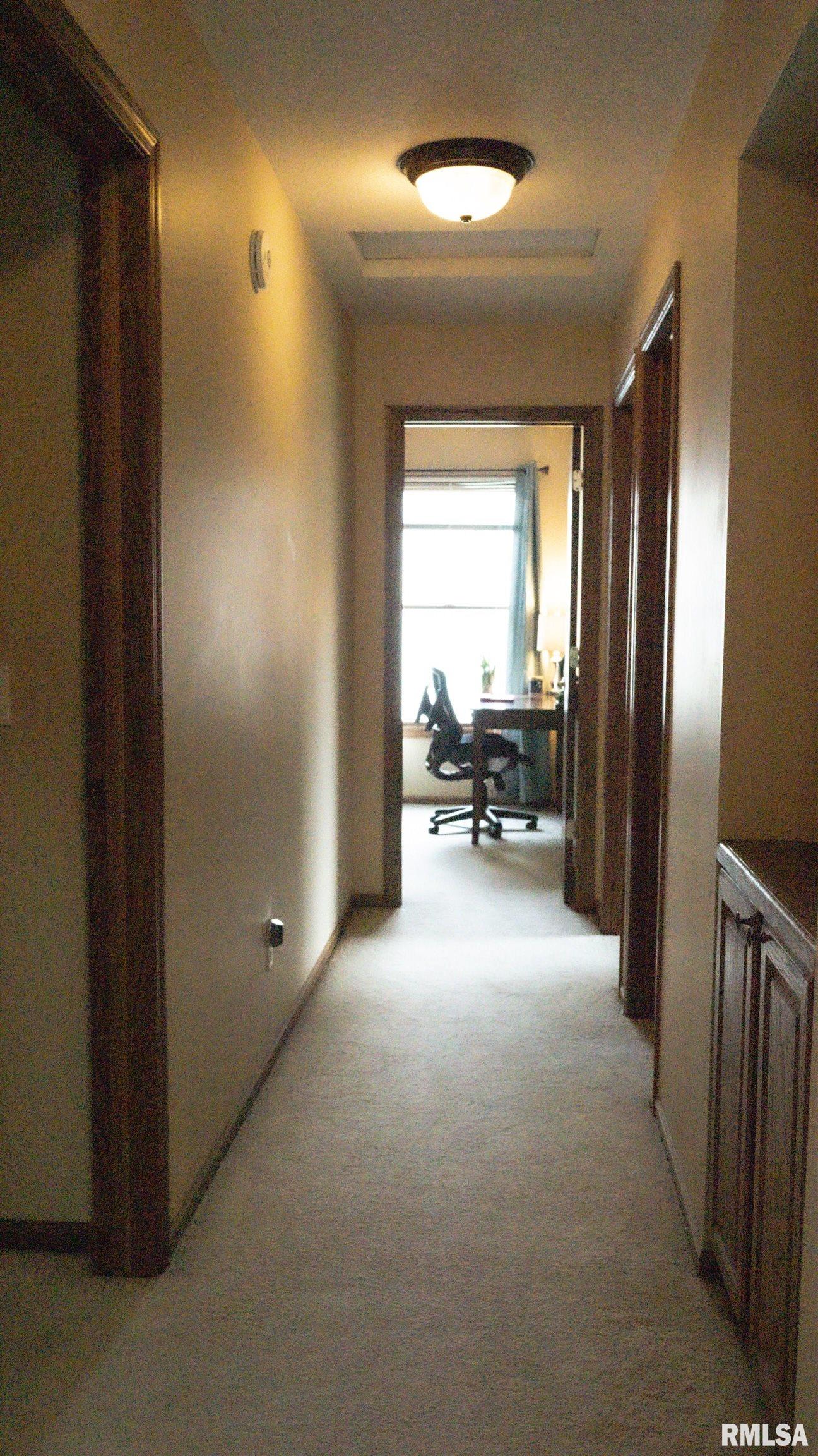 3753 Raleigh Avenue Bettendorf, IA 52722 - Photo 23 of 39 Gallery Image 23