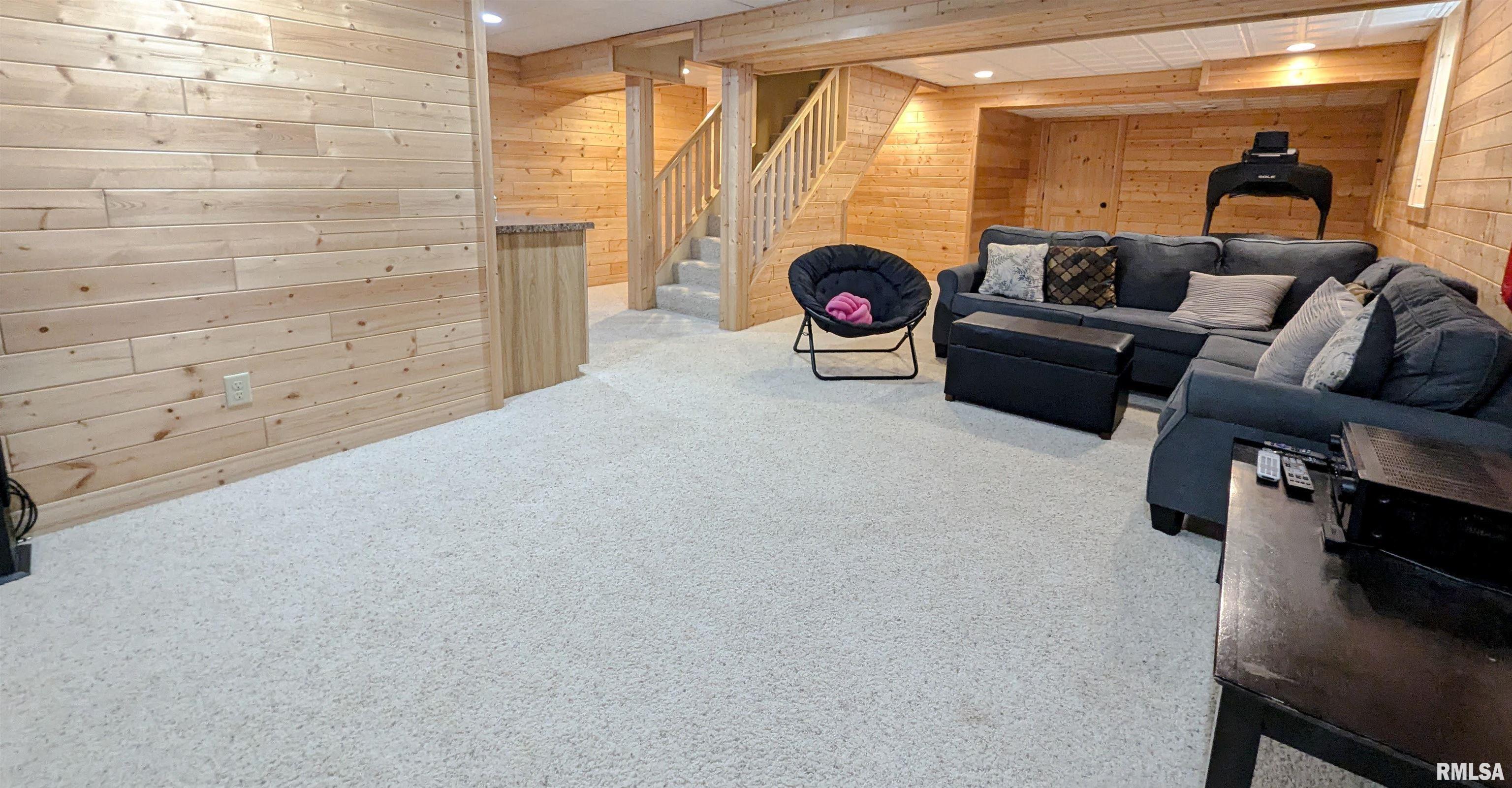 3753 Raleigh Avenue Bettendorf, IA 52722 - Photo 25 of 39 Gallery Image 25