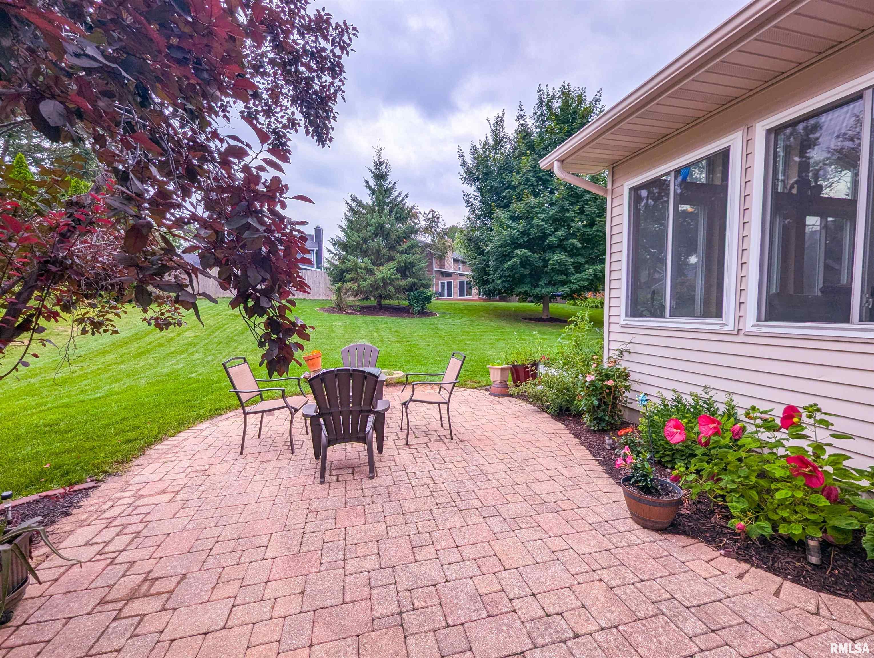 3753 Raleigh Avenue Bettendorf, IA 52722 - Photo 28 of 39 Gallery Image 28