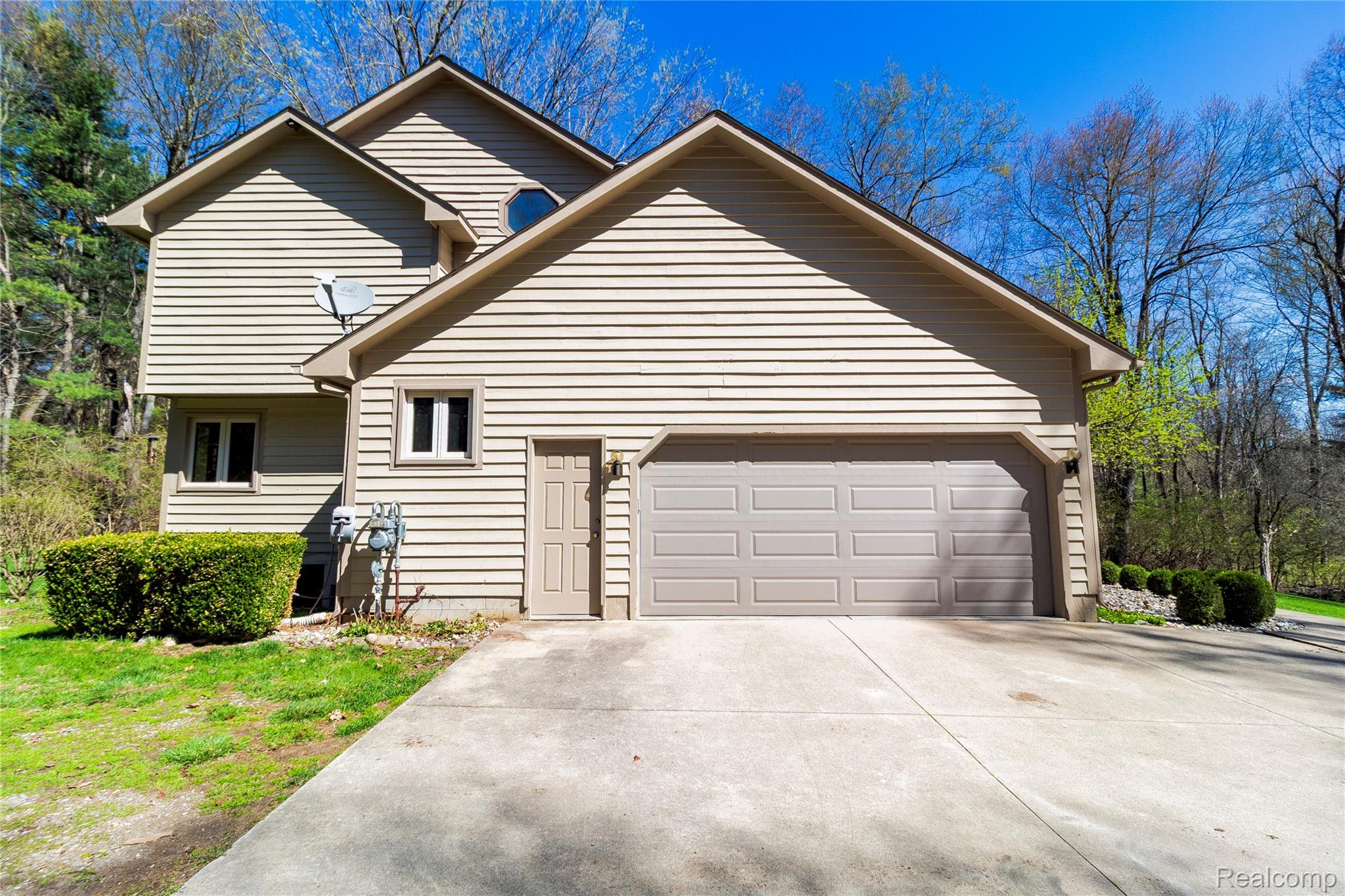 4450 Blood Road Metamora, MI 48455 - Photo 54 of 61 Garage Side.jpg