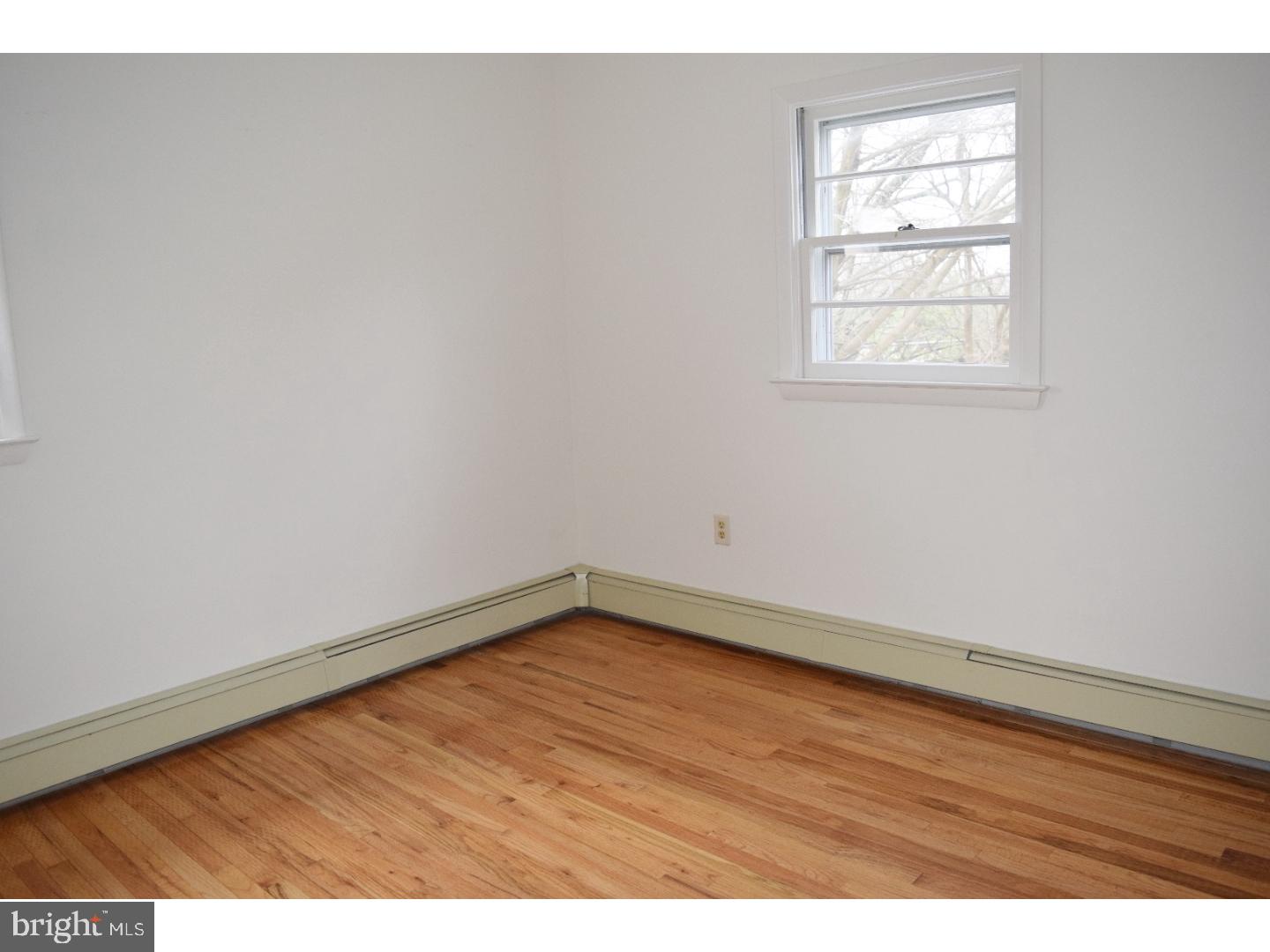 526 Weidman Avenue Sinking Spring, PA 19608 - Photo 13 of 25 Bedroom 2