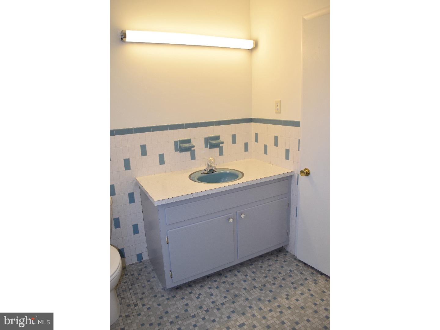 526 Weidman Avenue Sinking Spring, PA 19608 - Photo 18 of 25 Bathroom
