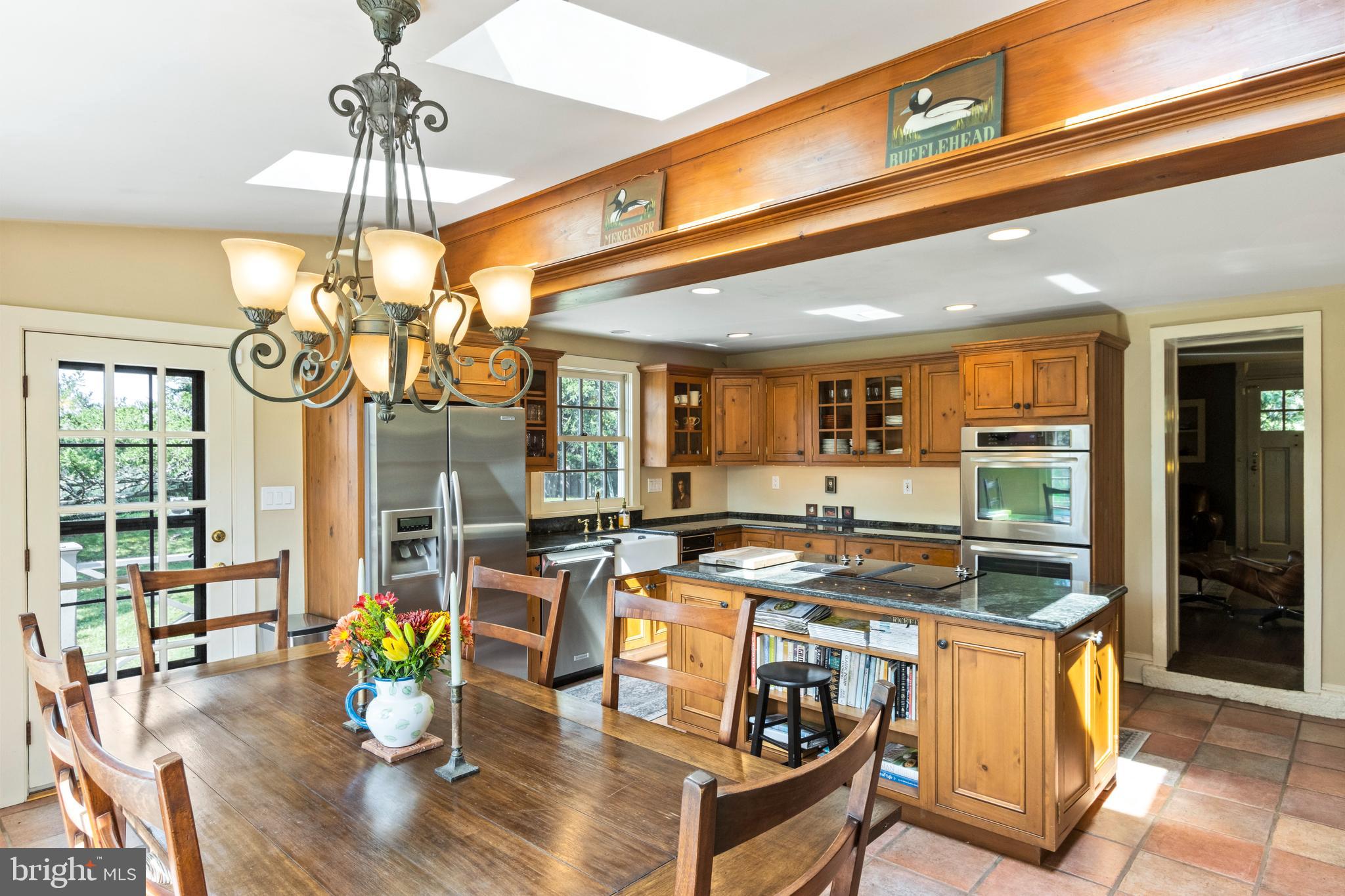 1656 Street Road New Hope, PA 18938 - Photo 9 of 34 Double oven