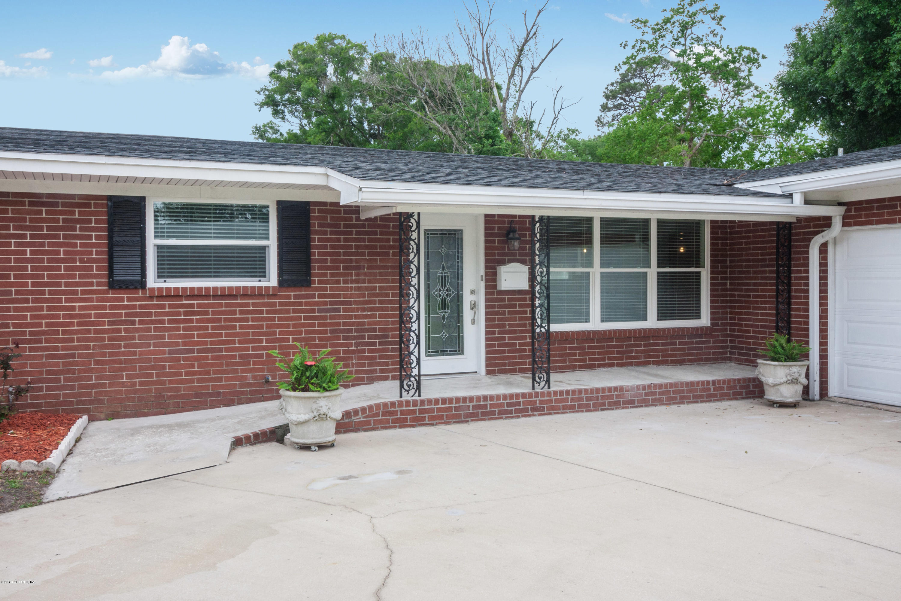 8220 Altama Road Jacksonville, FL 32216 - Photo 2 of 23 Front Entry