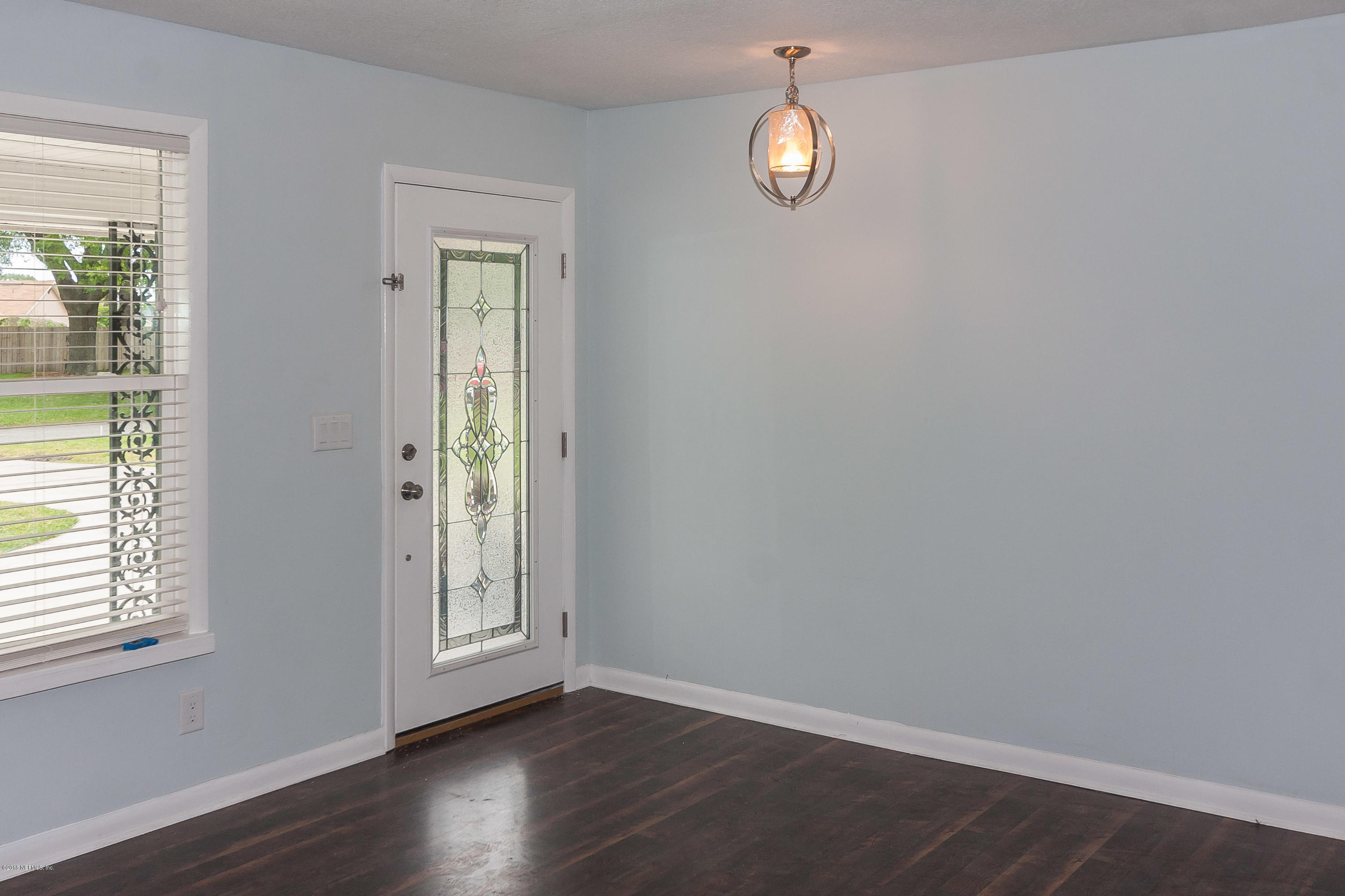 8220 Altama Road Jacksonville, FL 32216 - Photo 3 of 23 Foyer