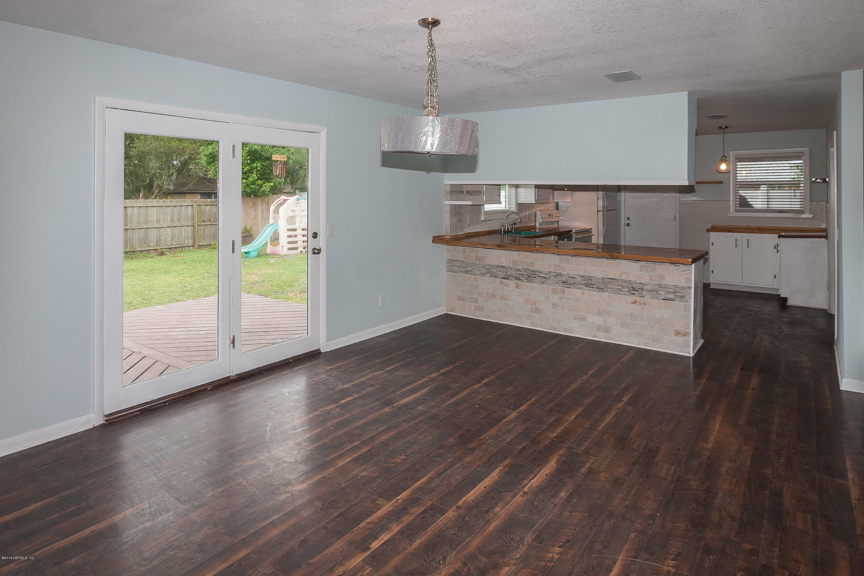 8220 Altama Road Jacksonville, FL 32216 - Photo 5 of 23 Family Room view 2