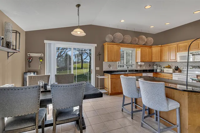 $359,900 | 2531 7th Avenue Southeast, Willmar, MN 56201