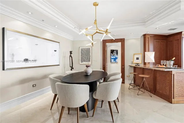 $1,725,000 | 808 Brickell Key Drive, Unit 1802, Miami, FL 33131