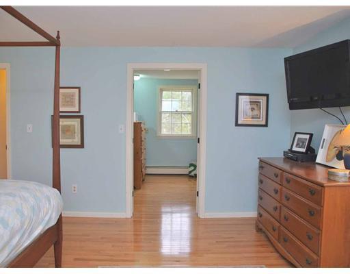9 Pine Point Road Cape Elizabeth, ME 04107 - Photo 15 of 20 Master Bedroom.
