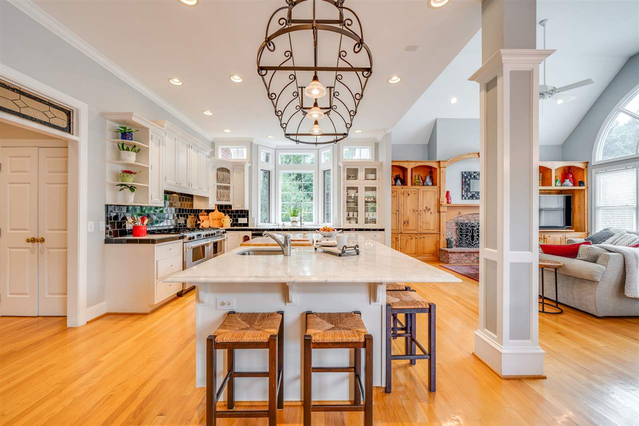 2824 Brenfield Drive Raleigh, NC 27606 - Photo 6 of 30 Photo 6