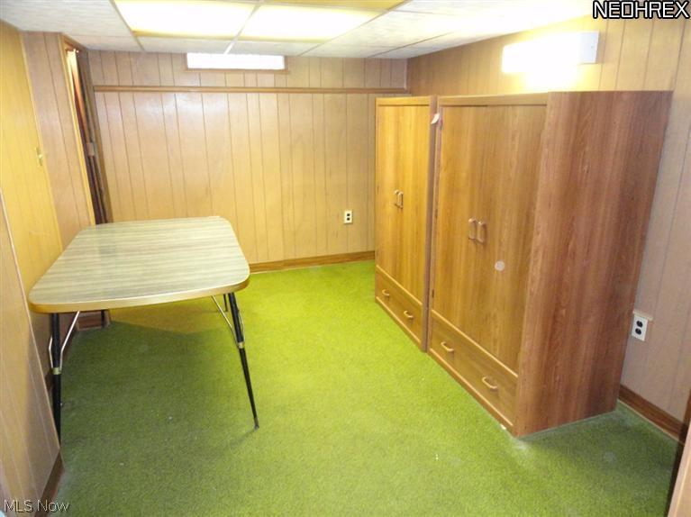 343 Nobottom Road Berea, OH 44017 - Photo 9 of 22 Gallery Image 9
