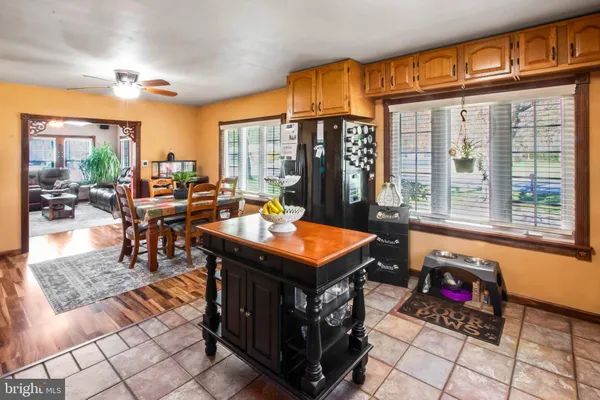 $200,000 | 10 South Hook Road, Pennsville, NJ 08070