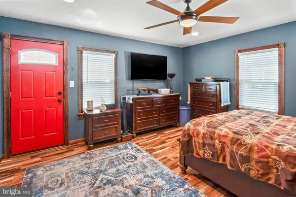 $200,000 | 10 South Hook Road, Pennsville, NJ 08070