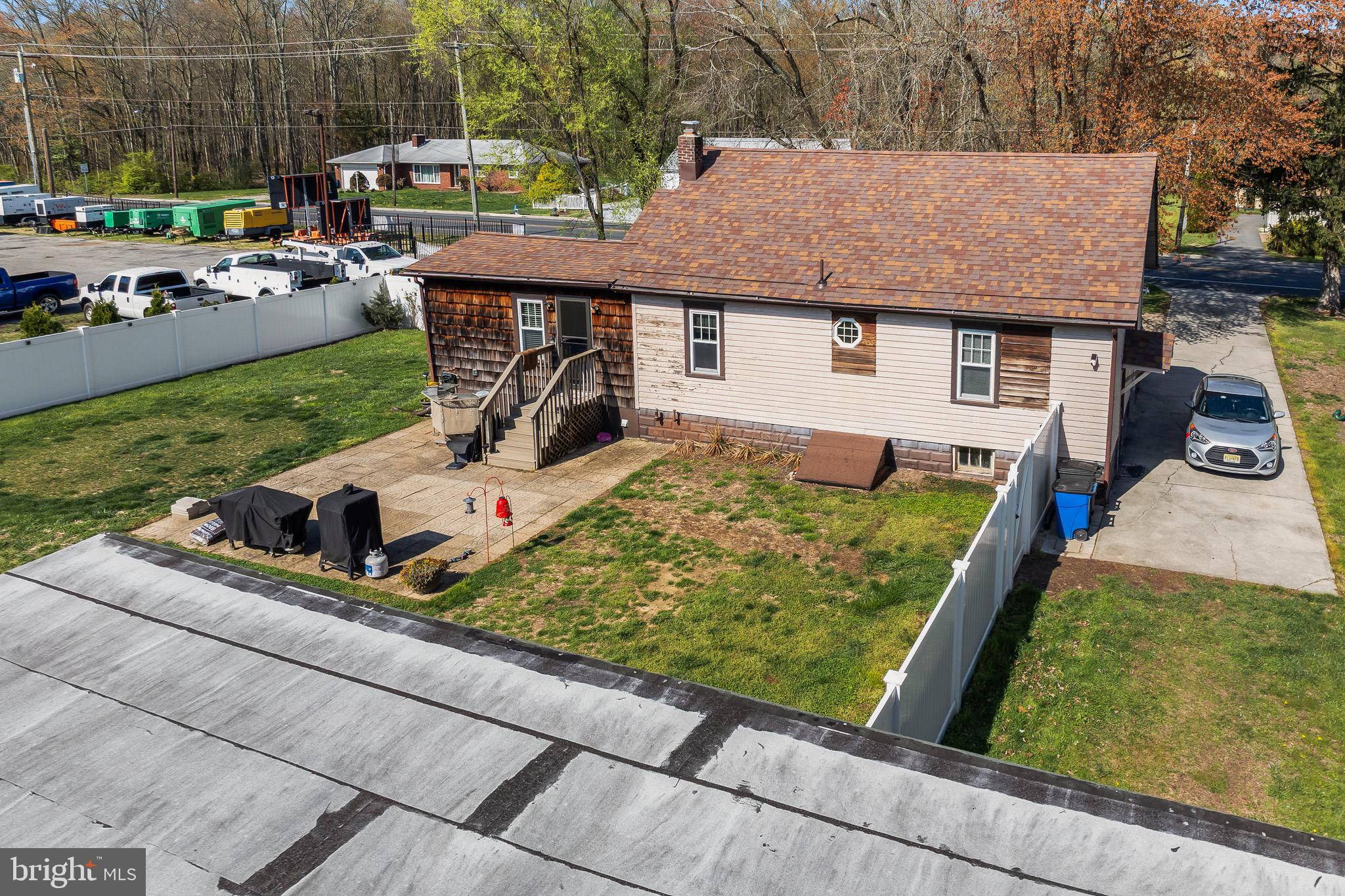 10 South Hook Road Pennsville, NJ 08070 - Photo 28 of 40