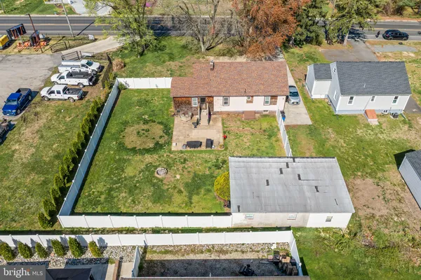 $200,000 | 10 South Hook Road, Pennsville, NJ 08070