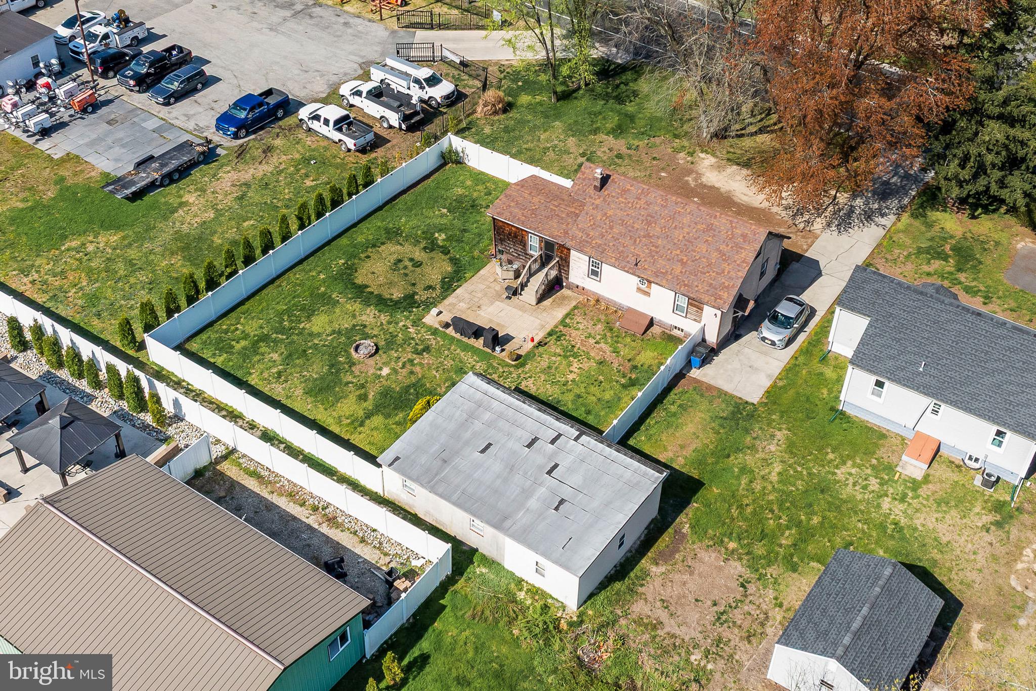 10 South Hook Road Pennsville, NJ 08070 - Photo 38 of 40