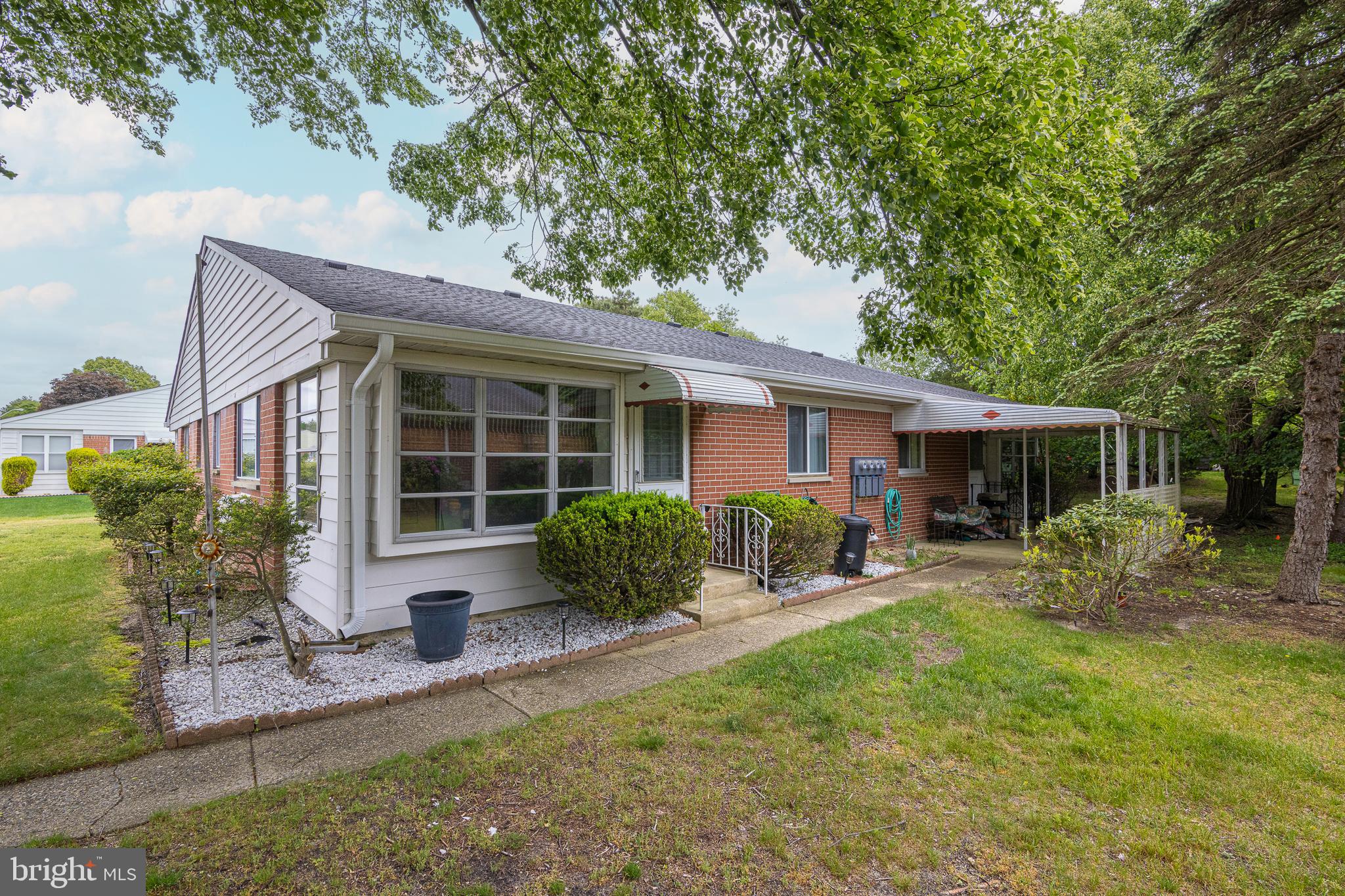 993 Constitution Blvd  