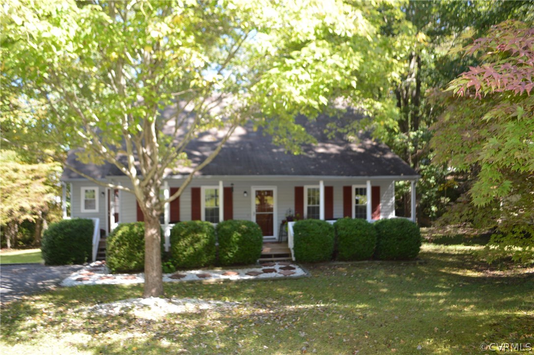 2607 Colgrave Road Midlothian, VA 23112 - Photo 3 of 24