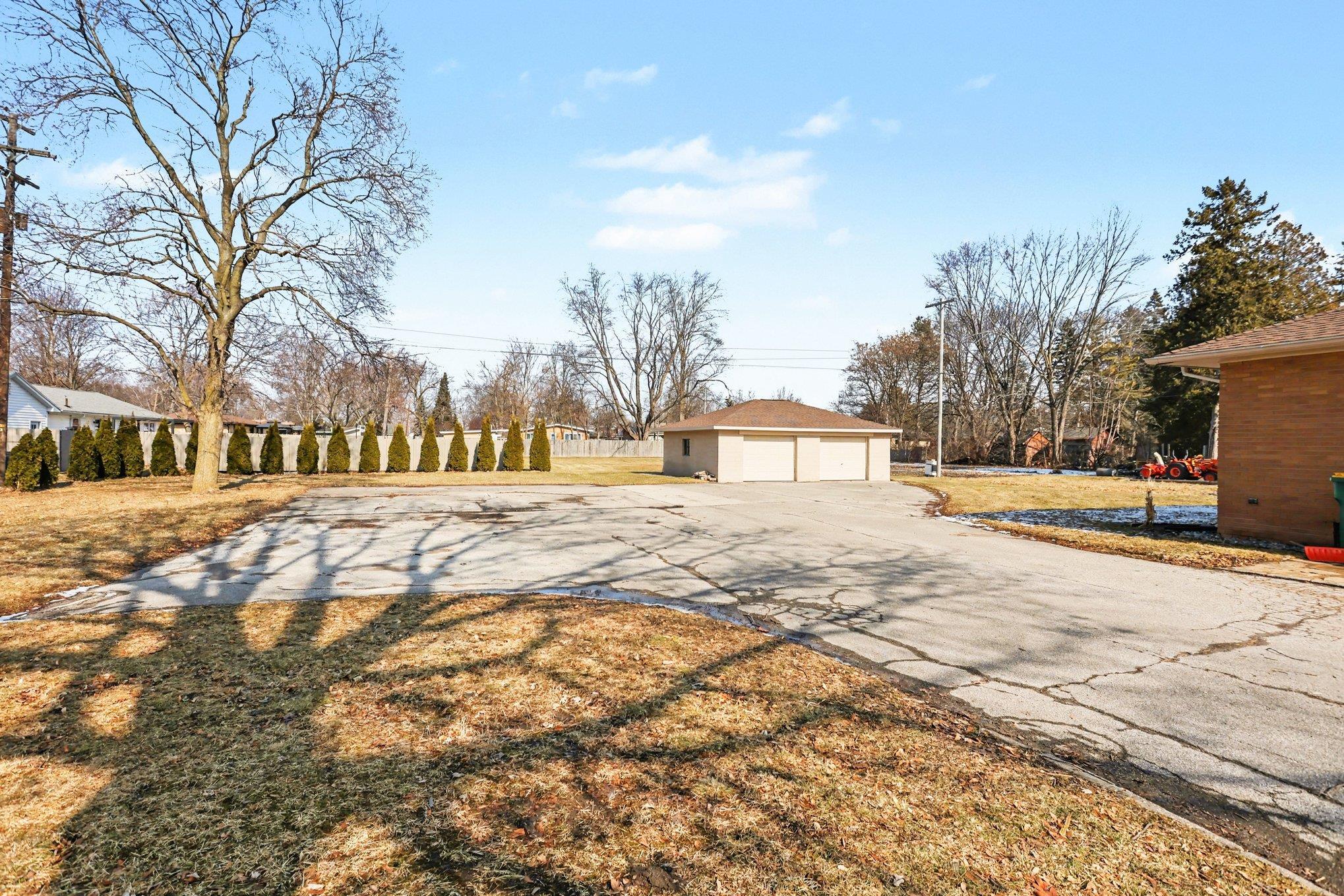 2709 Midland Road Bay City, MI 48706 - Photo 28 of 30 Gallery Image 28
