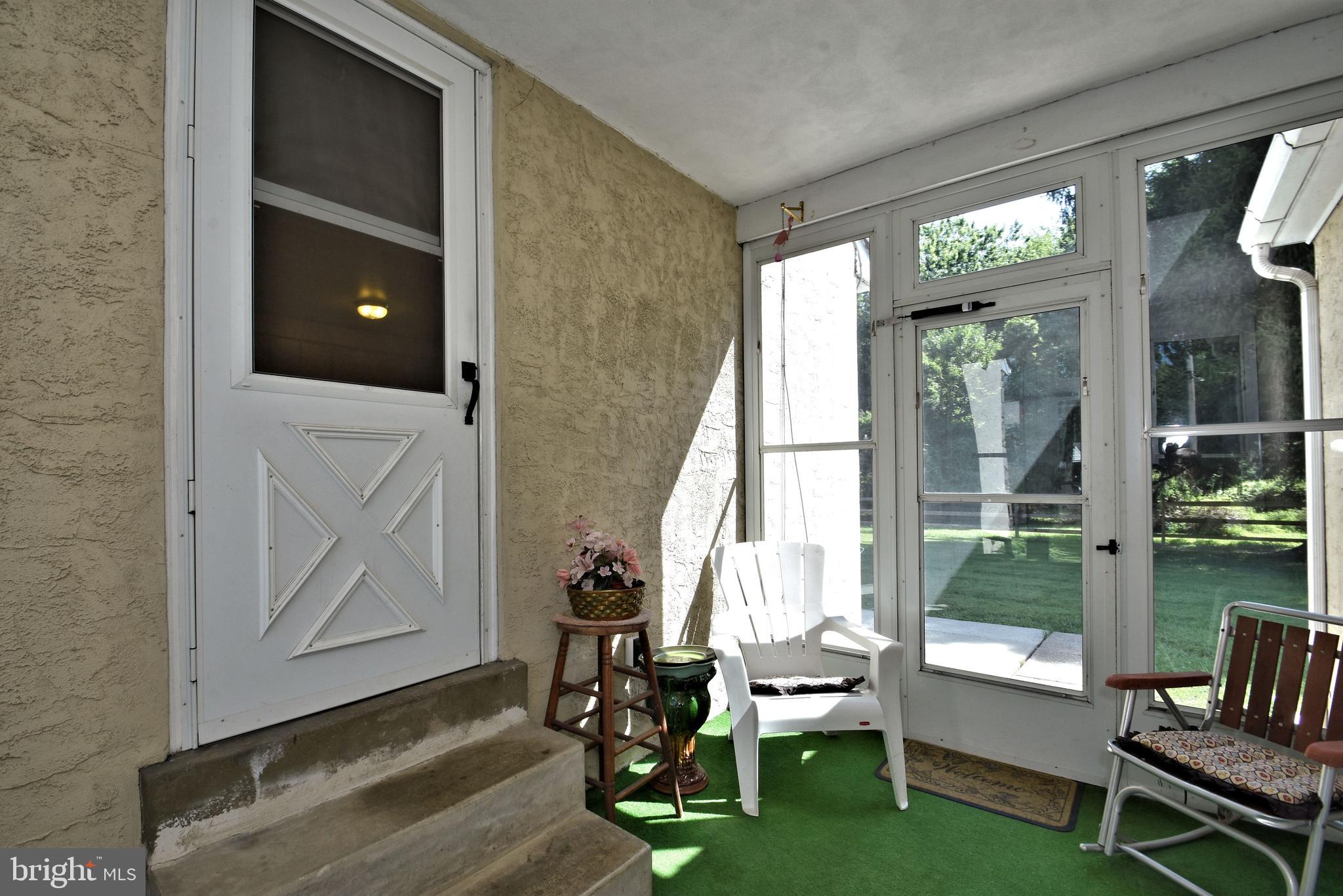 632 Gallen Road Horsham, PA 19044 - Photo 17 of 20 Breezeway